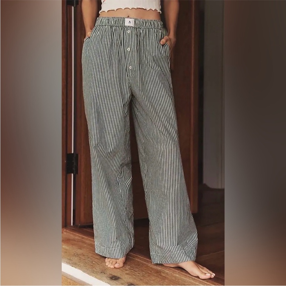 NWT! Anthropologie Green and White Stripe Wren Boxer Pants- Size Large ☁️